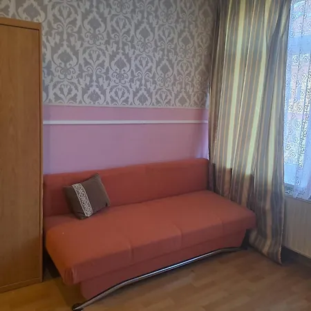 Mit 2 Schlafzimmer *