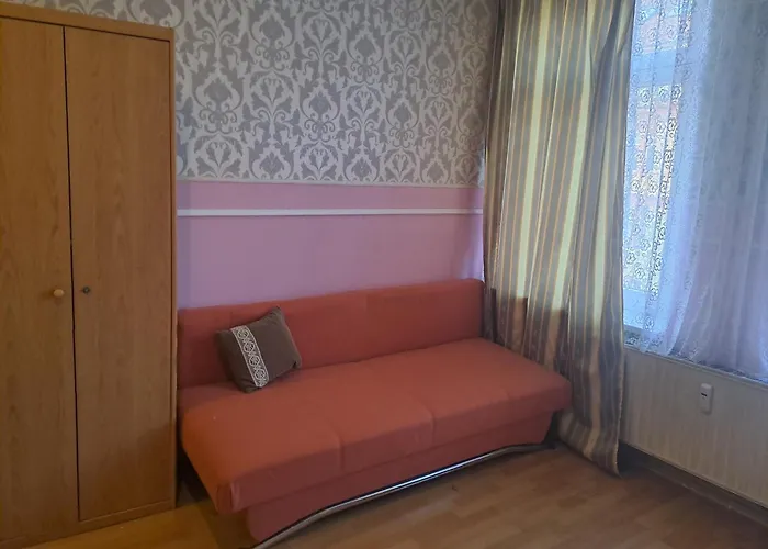 Mit 2 Schlafzimmer *